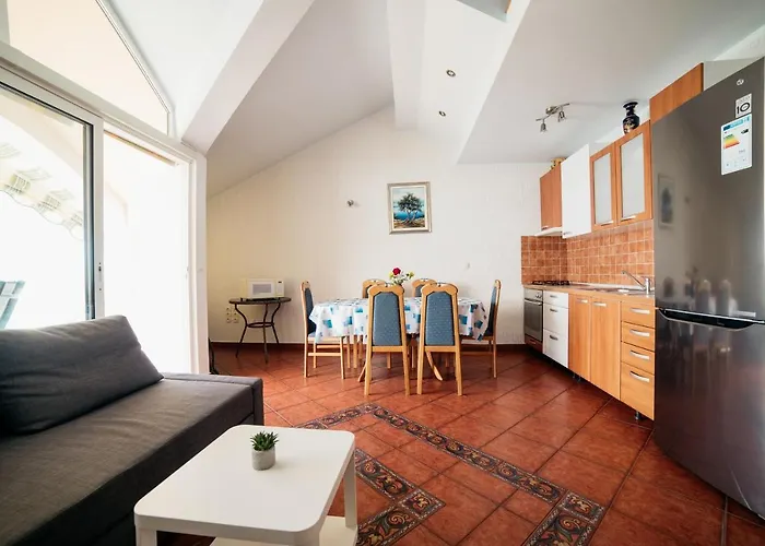 Appartamento By The Sea - Crikvenica - 2364 Selce