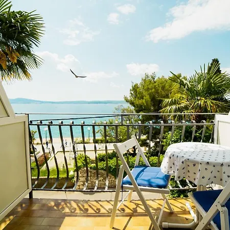 Apartment By The Sea Selce, Crikvenica - 2364 *