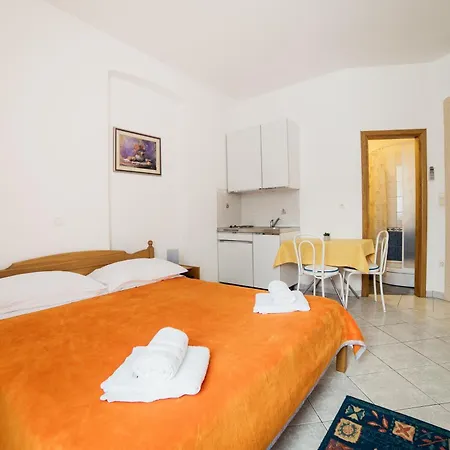 Apartment By The Sea Selce, Crikvenica - 2364 Selce